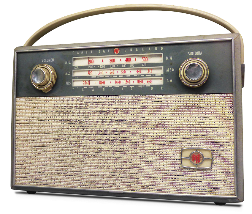 Image of an old radio
